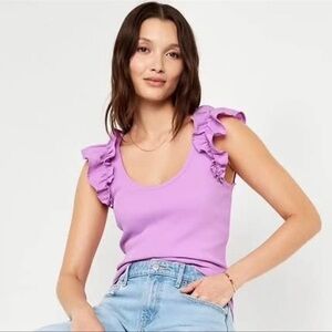 Lavender Ruffled Sleeveless Top